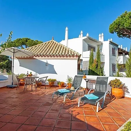 Appartamento Sleeps 4 With Pool Air Con And Wifi Vilamoura