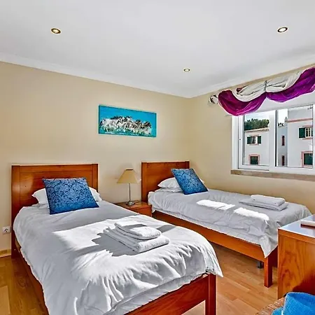 Sleeps 4 With Pool Air Con And Wifi * Vilamoura